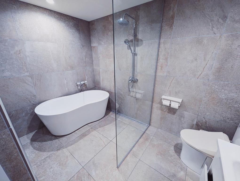 Suite 05 @ Vega Suites photo 3