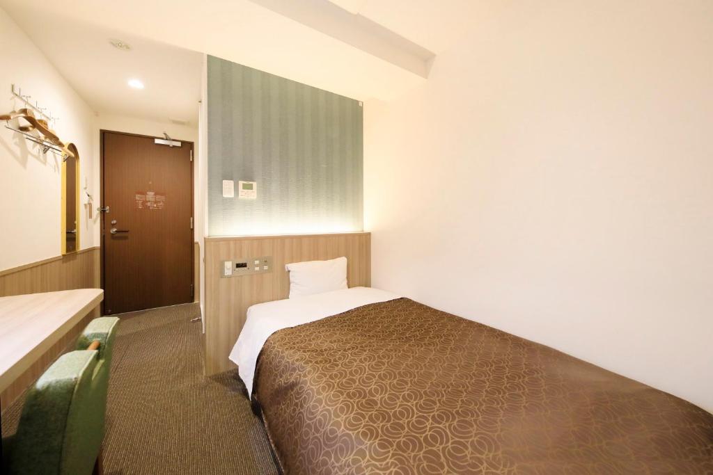 Hotel Shinjukuya — photo 1