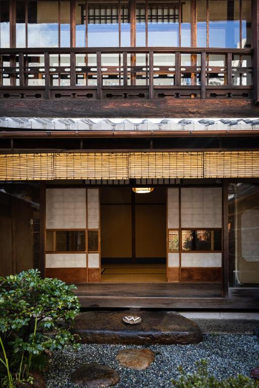 Toshiharu Ryokan — photo 1