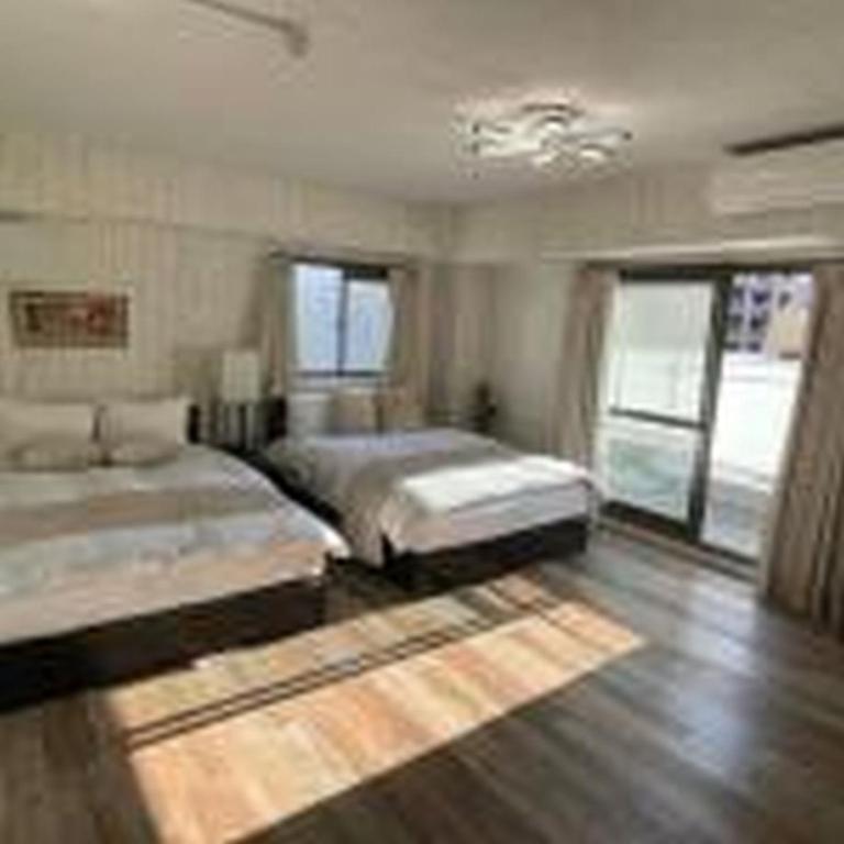 First Minamihorie 703 ファースト南堀江 703 — photo 1