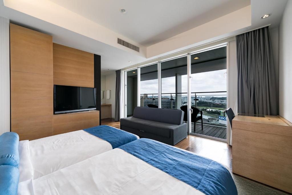 Naha Tokyu REI Hotel photo 2