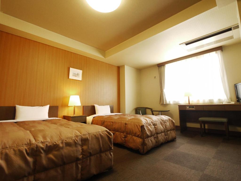 Hotel Route-Inn Takasaki Eki Nishiguchi photo 2