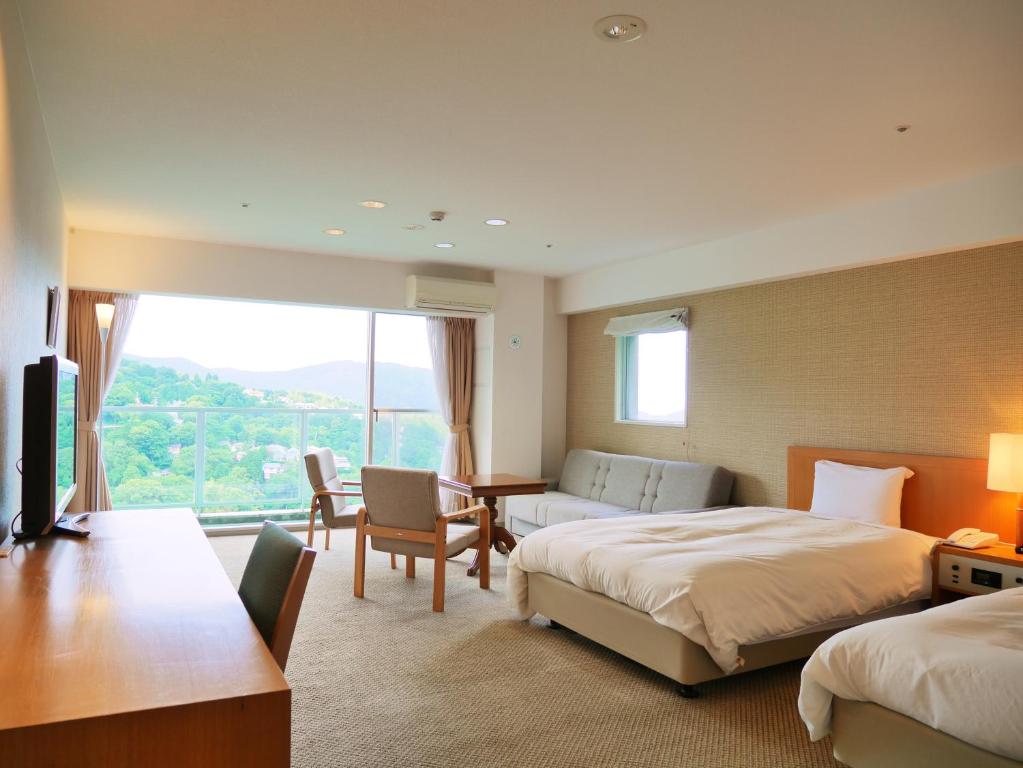 Wisterian Life Club Usami photo 2