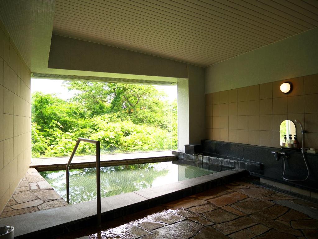 Wisterian Life Club Usami photo 3
