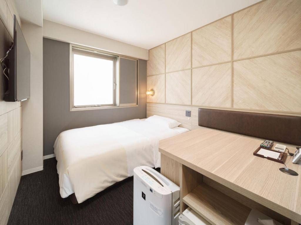 Super Hotel Umeda Higobashi photo 3
