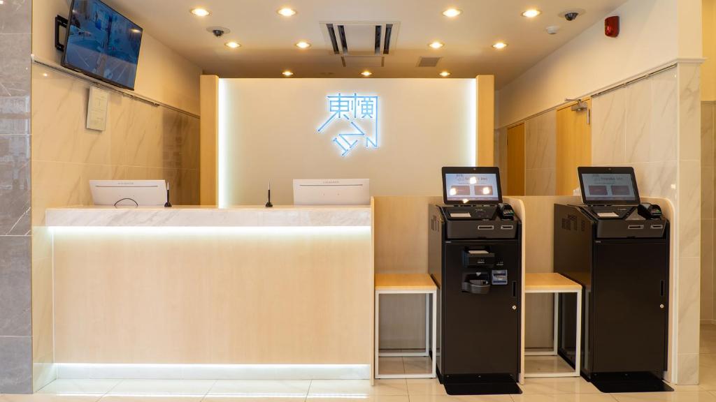 Toyoko Inn Takamatsu Ekimae photo 2