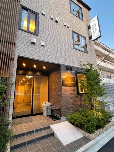 SHINJUKU WARM HOUSE — photo 1