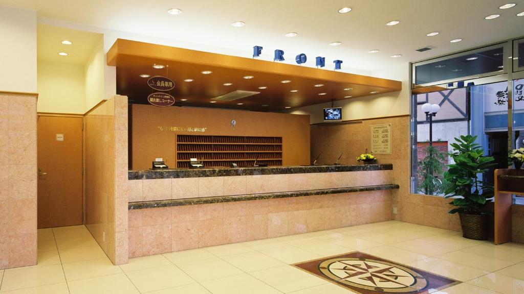 Toyoko Inn Aioi eki Shinkansen guchi photo 2