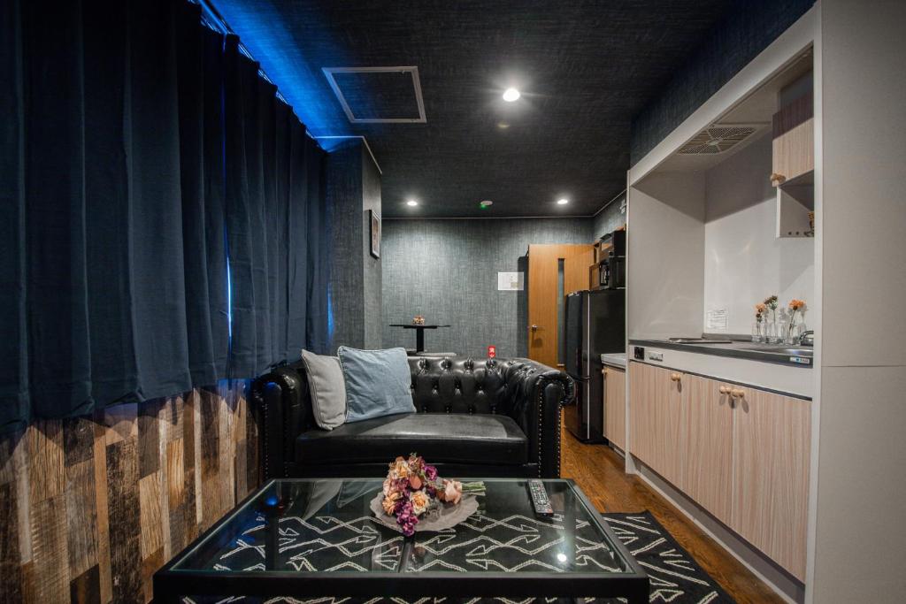 Silk Court 202 photo 2