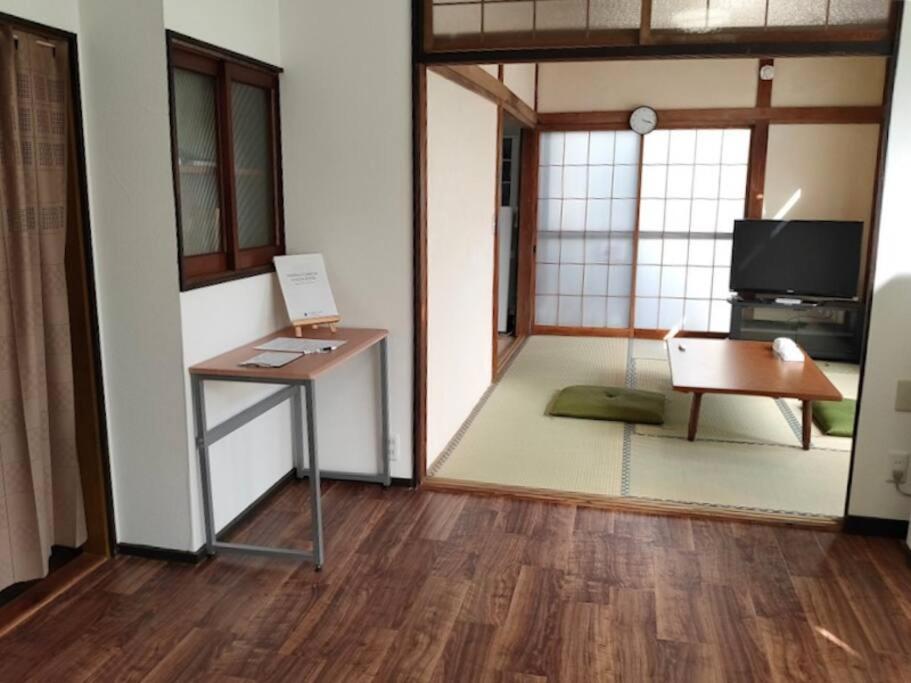 【小山駅徒歩7分】みんなで宅飲み!貸切一軒家ニシグチノイエ wifi有、銭湯近く photo 2