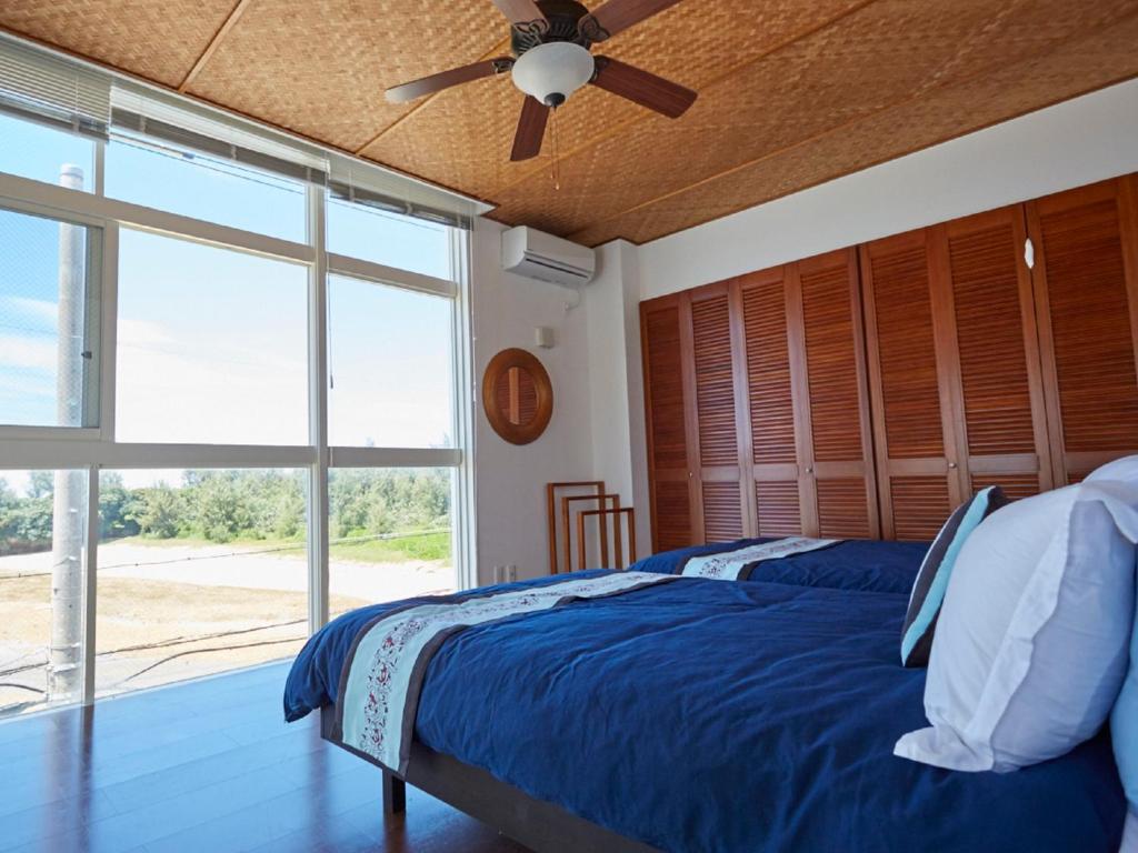 T&T MOF-Maeda Ocean Front House- photo 2