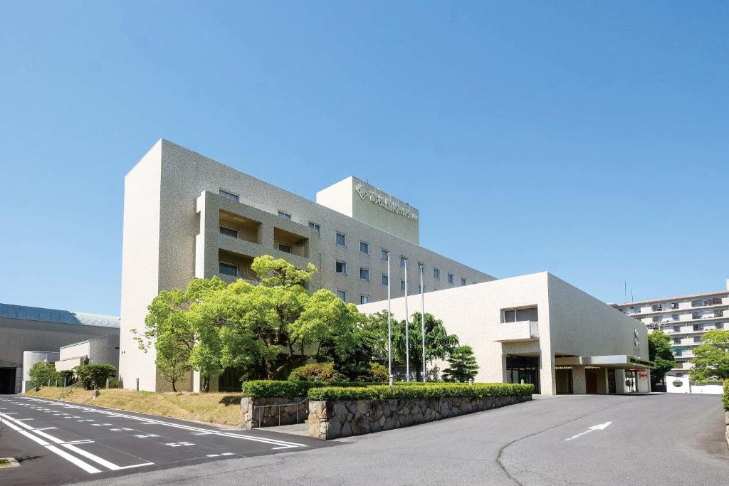 Takamatsu Kokusai Hotel — photo 1