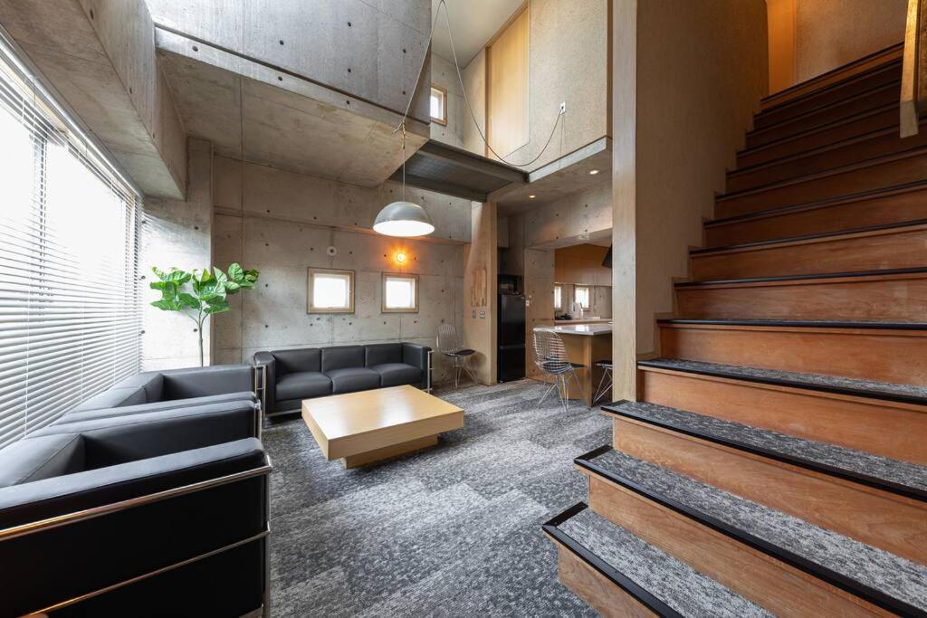 TasoneGatheringStayOsaka 梅田東ノースタワー9F — photo 1