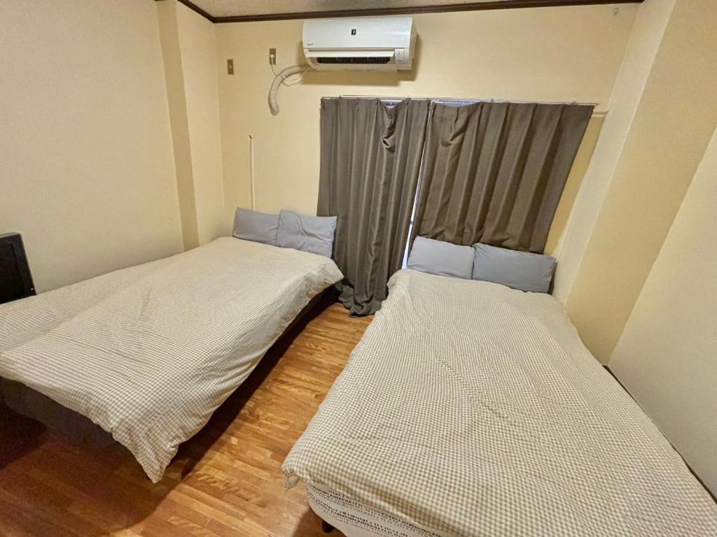 Three beds apartment with kitchen by Shinsaibashi photo 2