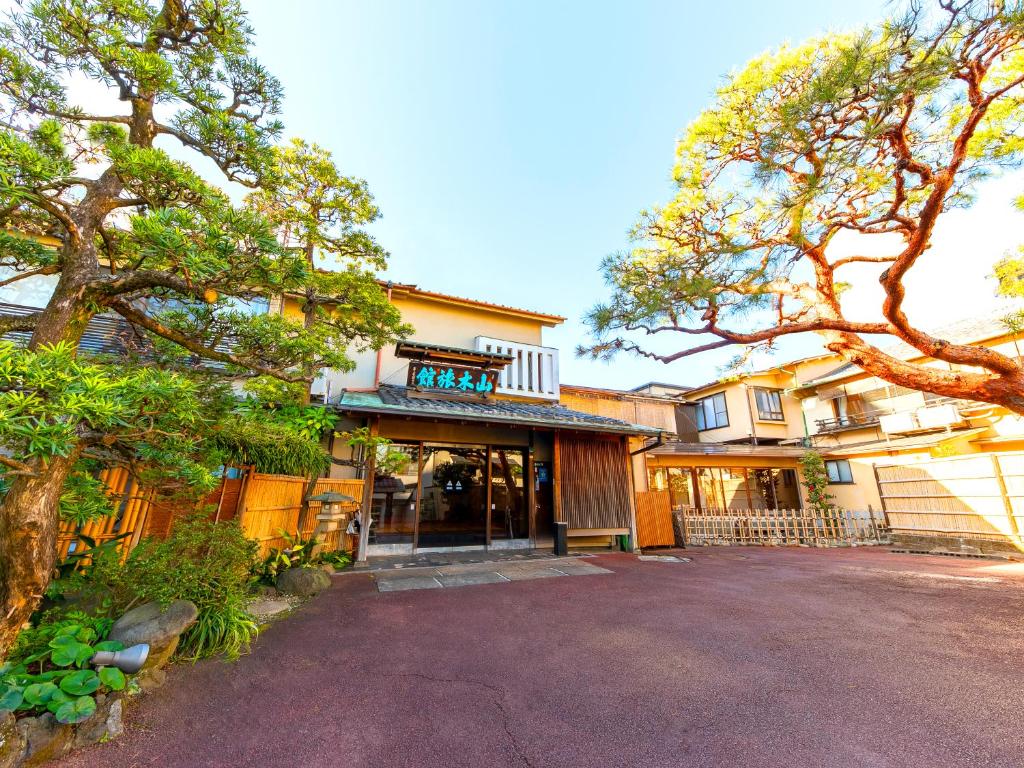 Atami Onsen Yamaki Ryokan — photo 1