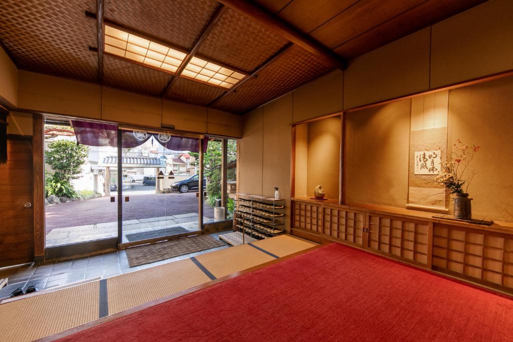 Atami Onsen Yamaki Ryokan photo 2