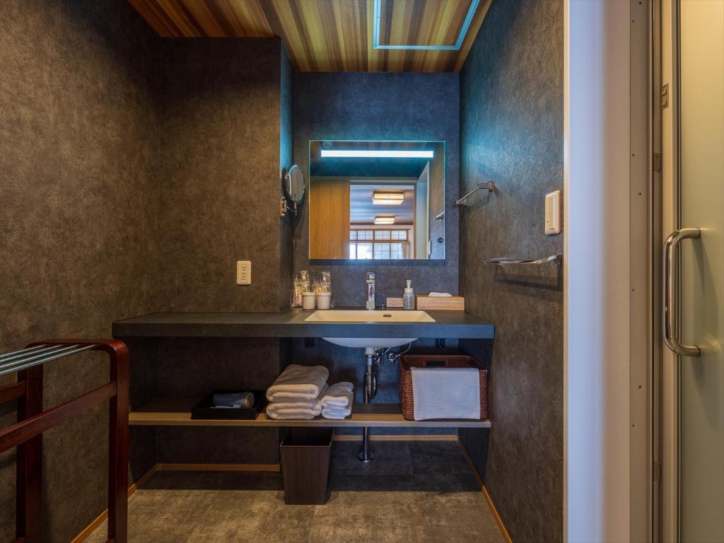 Atami Onsen Yamaki Ryokan photo 3