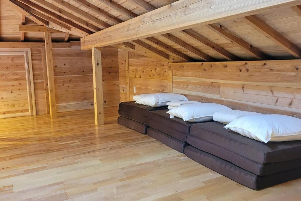 SUNNY house SHIRATO photo 2