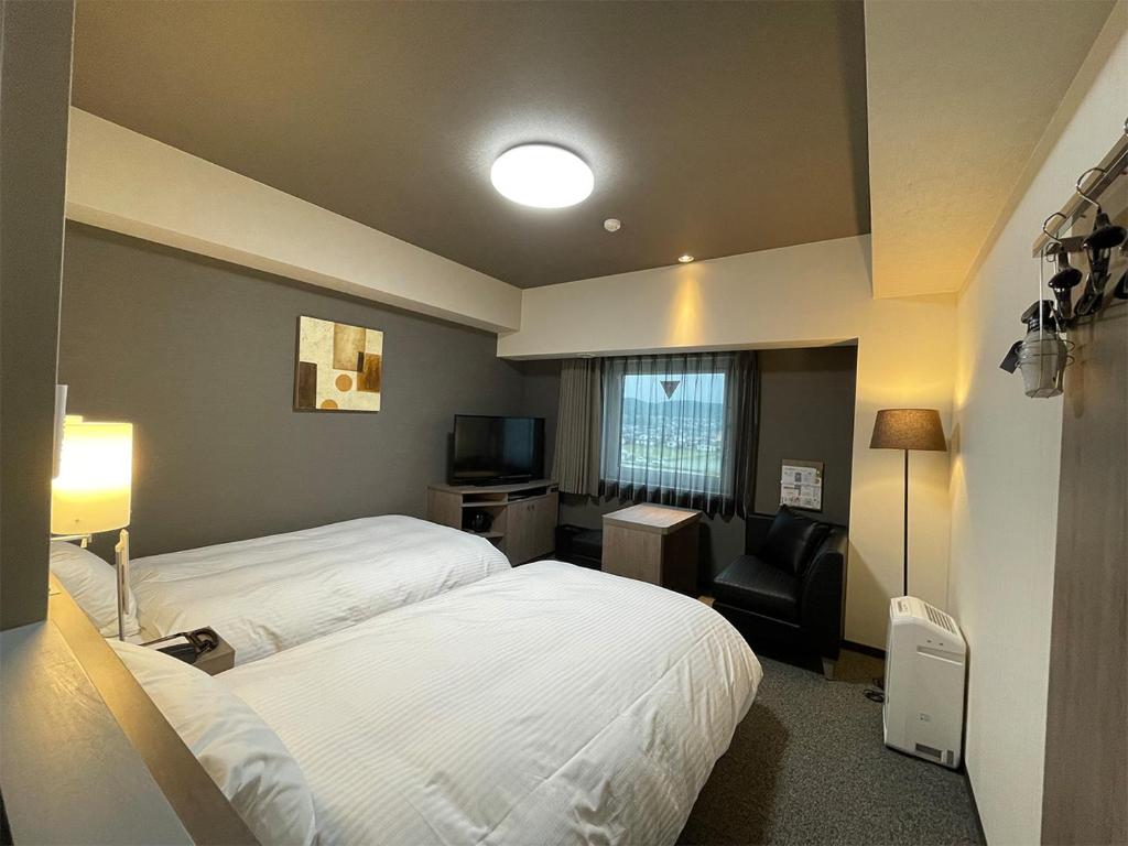 Hotel Route-Inn Saku Minami Inter photo 2