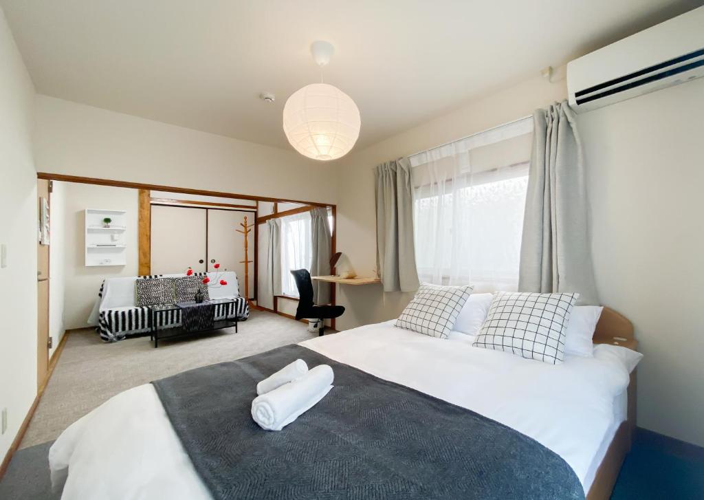 New Super Deals Now Available Direct Access to Akihabara Shinjuku and Disneyland — photo 1