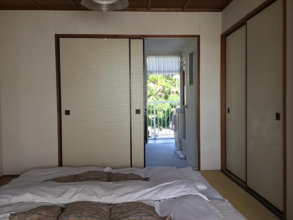 Yuigahama Apart photo 2