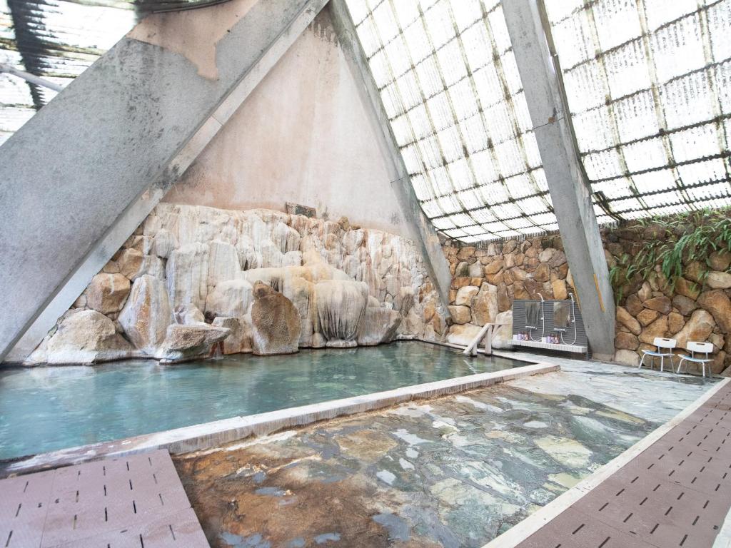 HOTEL SHIRAHAMAKAN photo 3
