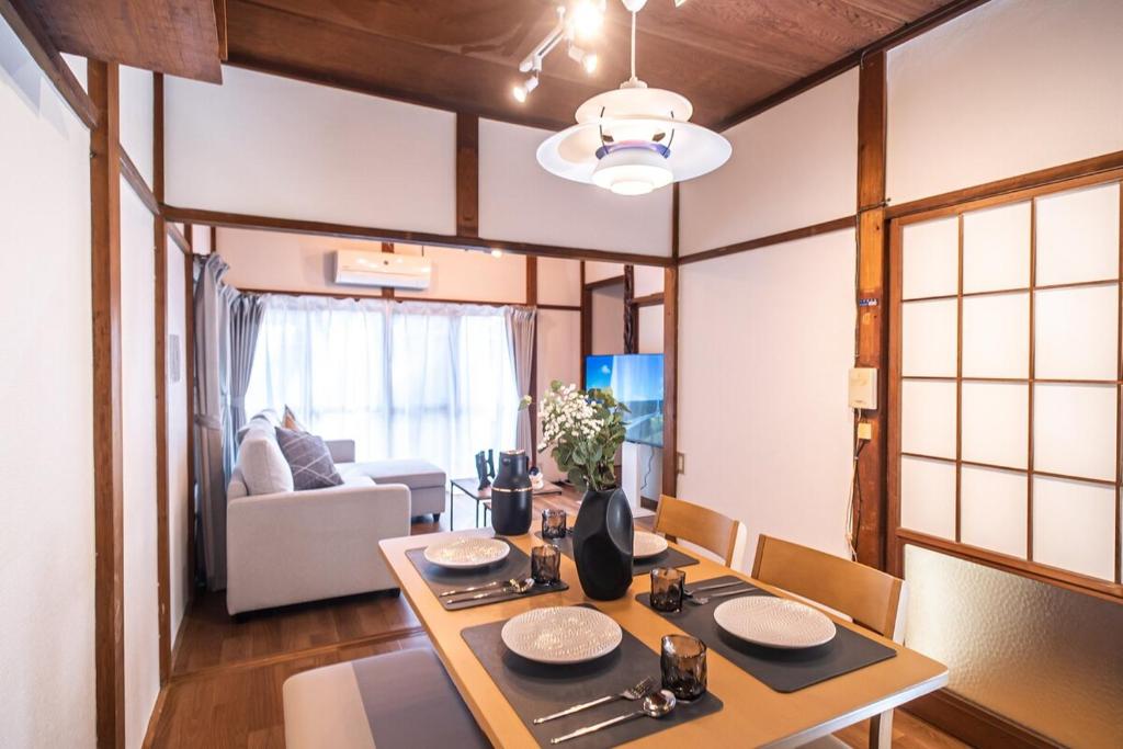 三島大社近くの一棟貸し切り古民家 — photo 1