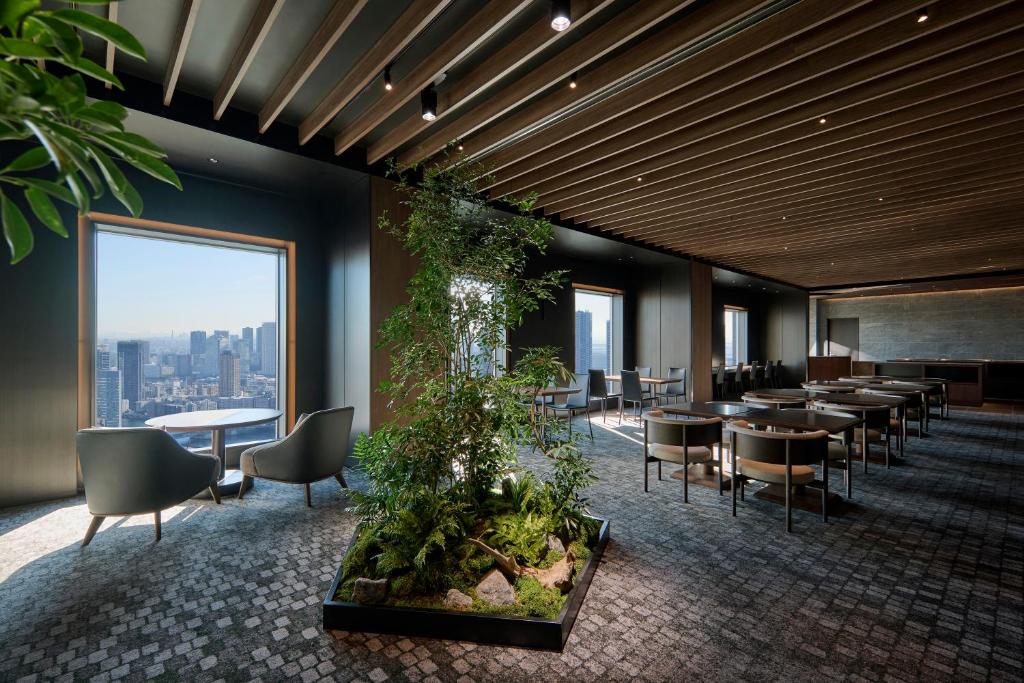 The Royal Park Hotel Iconic Tokyo Shiodome photo 2