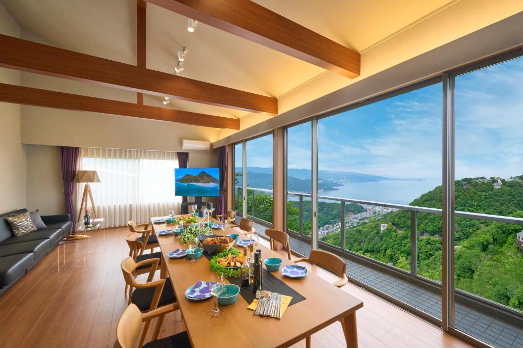 Suite Villa Ocean View Minami-Atami — photo 1