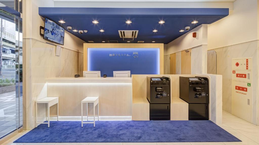 Toyoko Inn Osaka Bentencho photo 2