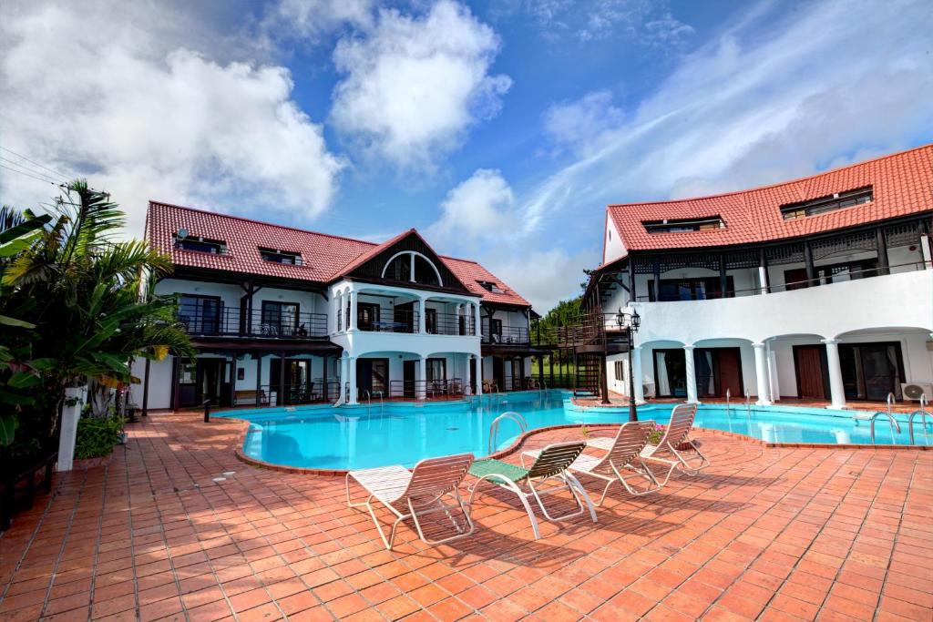 The Pool Resort Villa Hasta Manana photo 3