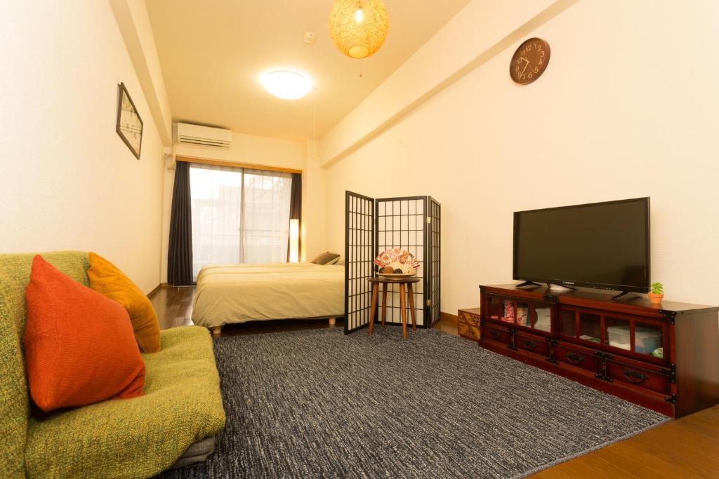 Tipy records inn room — photo 1