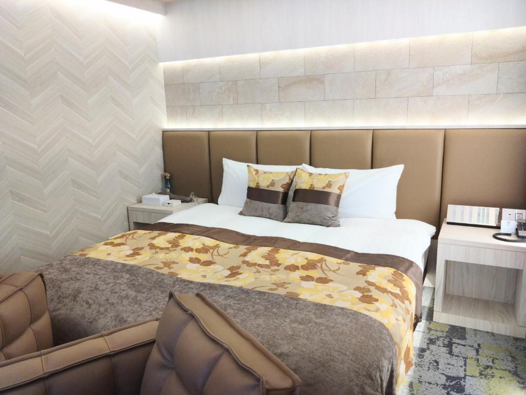 HOTEL The GRAF Matsubara photo 2