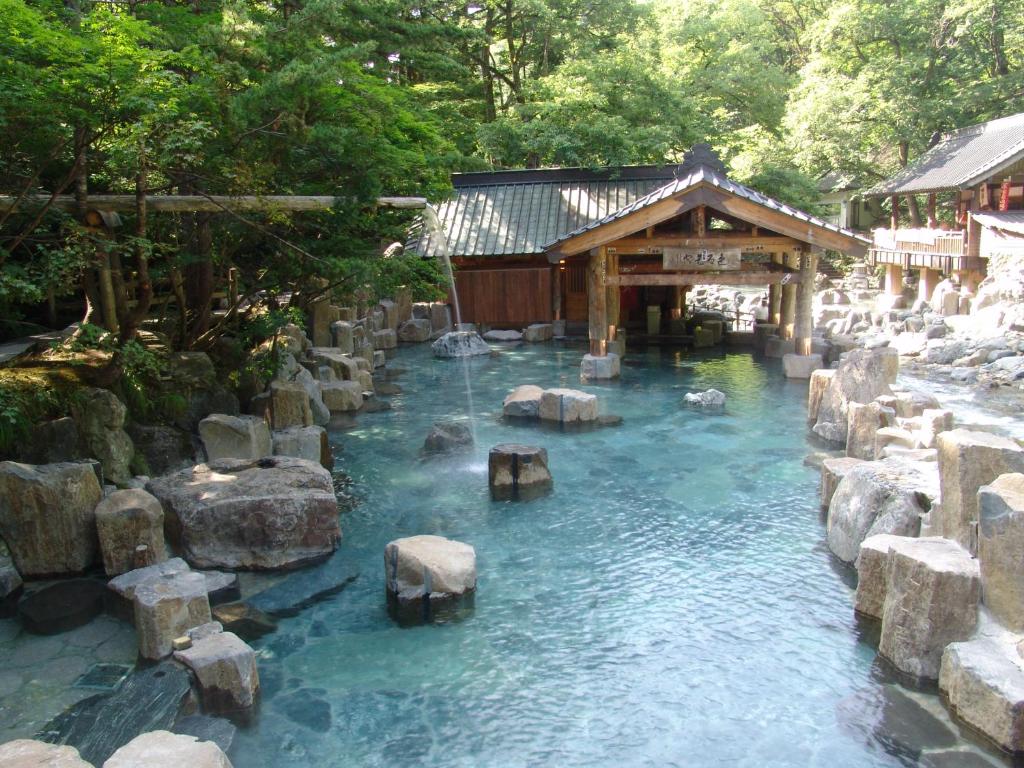 Takaragawa Onsen Ousenkaku photo 2