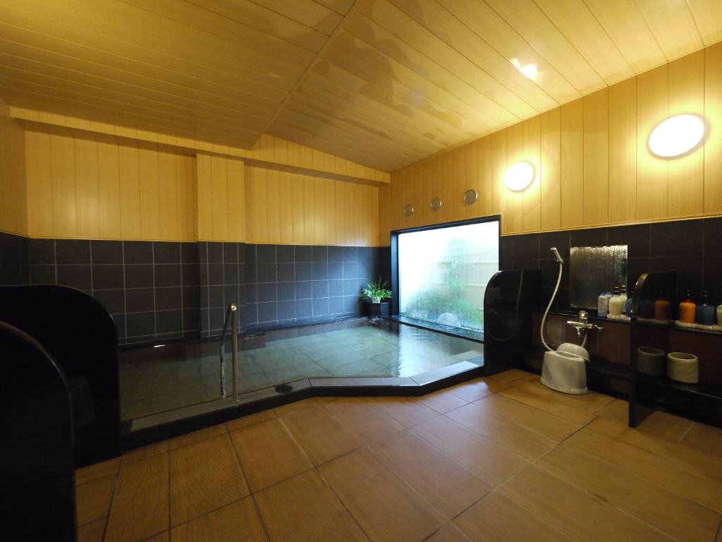 Hotel Route-Inn Iwakiizumi Ekimae photo 3