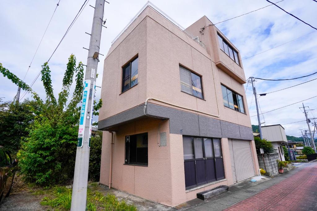 【寿家】3F建 スカイビューテラス付き!新装開店 より道の湯すぐ横 — photo 1
