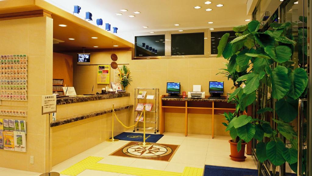 Toyoko Inn Tokyo Uguisudani Ekimae photo 2