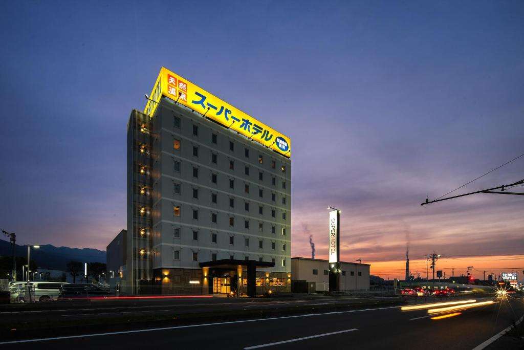 Super Hotel Shikoku-chuo — photo 1