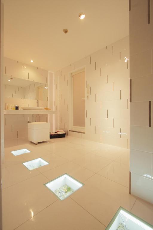 Asahikawa Hotel LIPROSE-Adult Only photo 3