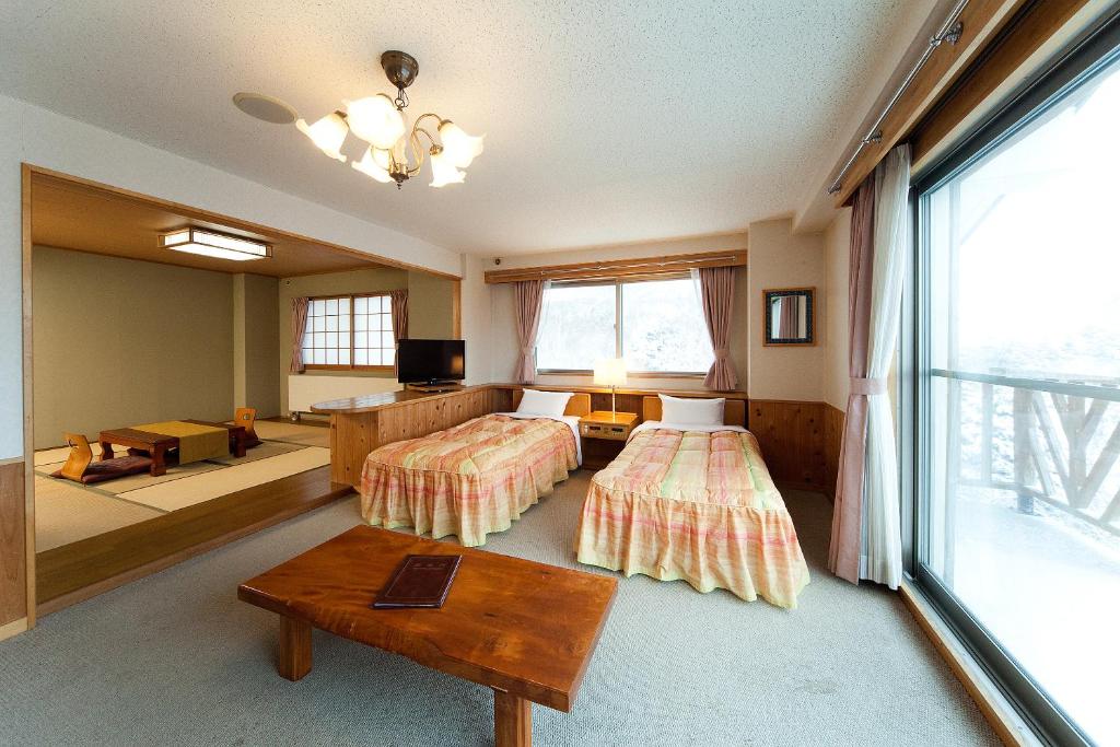 Hotel Mount Shiga photo 2