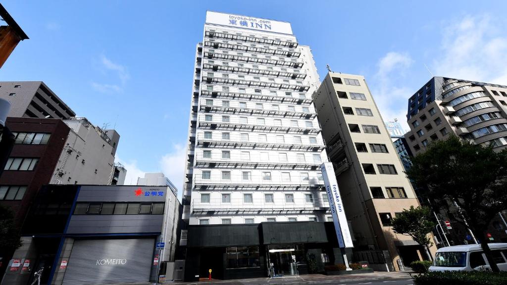 Toyoko Inn Kobe Sannomiya eki Shiyakusho Mae — photo 1