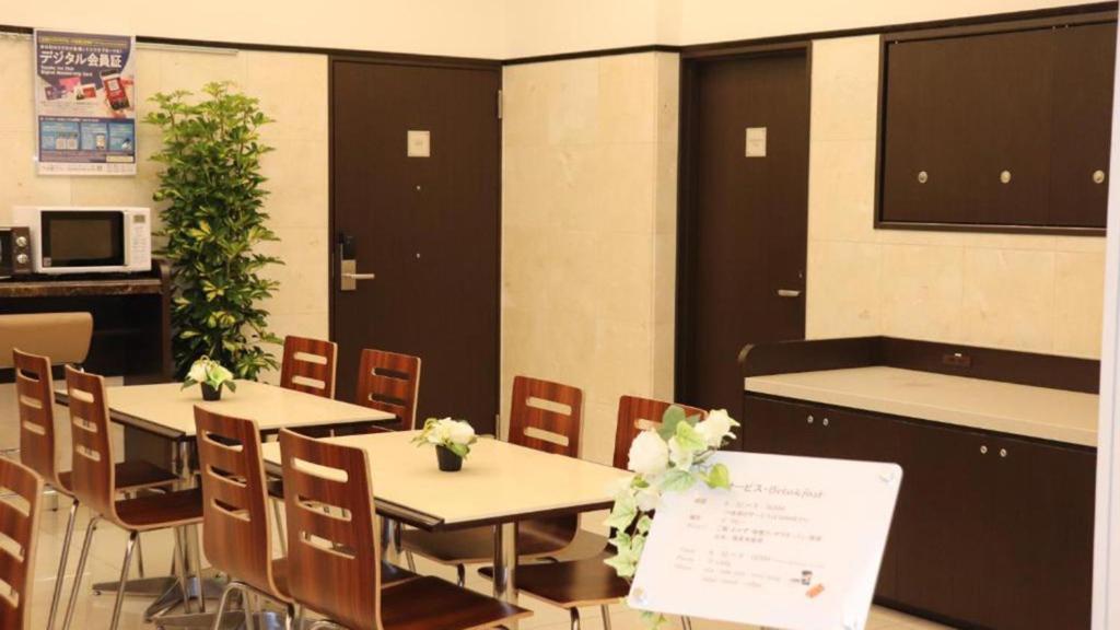 Toyoko Inn Kobe Sannomiya eki Shiyakusho Mae photo 3