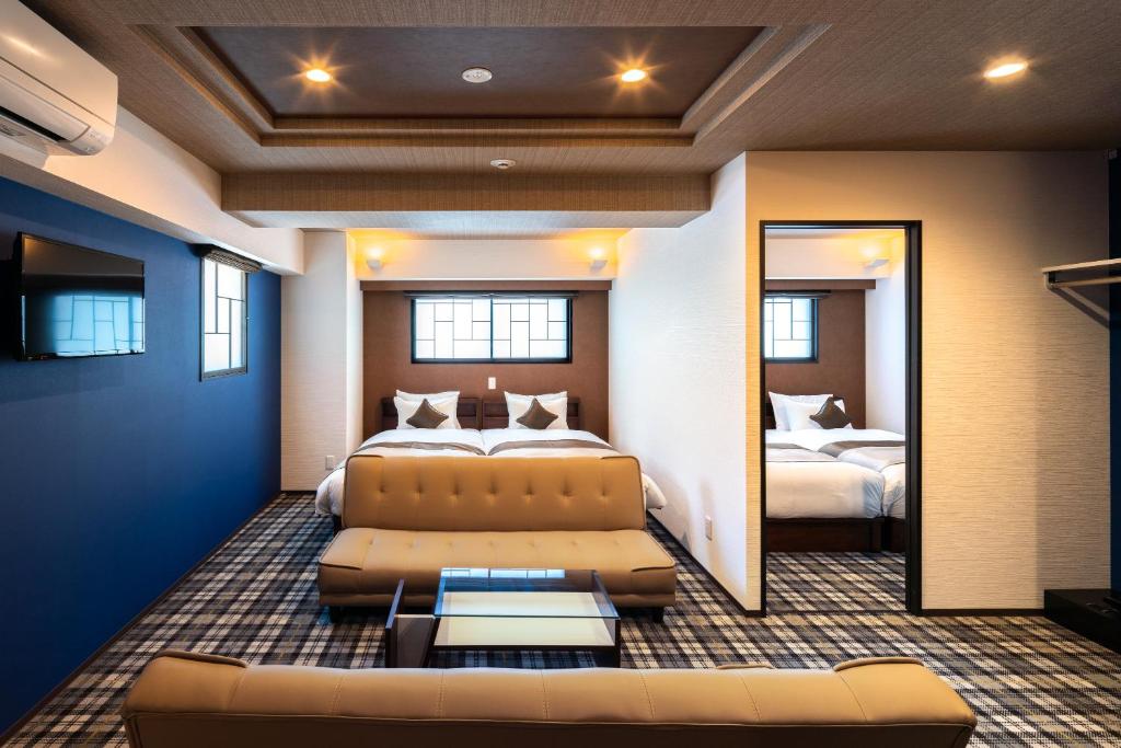 Stay SAKURA Tokyo ASAKUSA ART DECO HOTEL photo 2