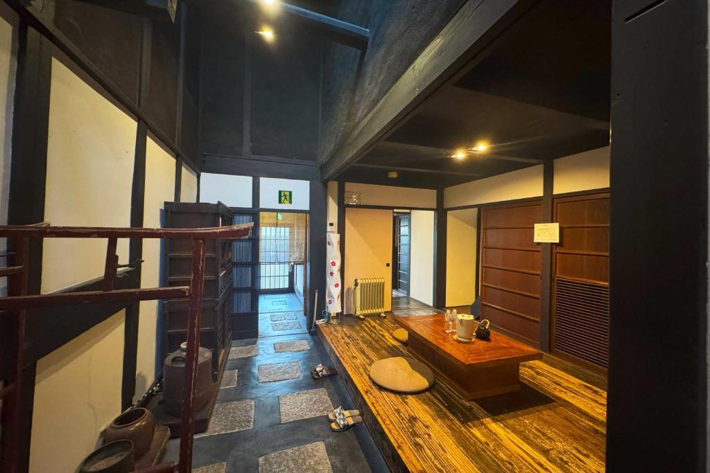 Shirafuji-an Modern Private Machiya in Central Kyoto photo 3