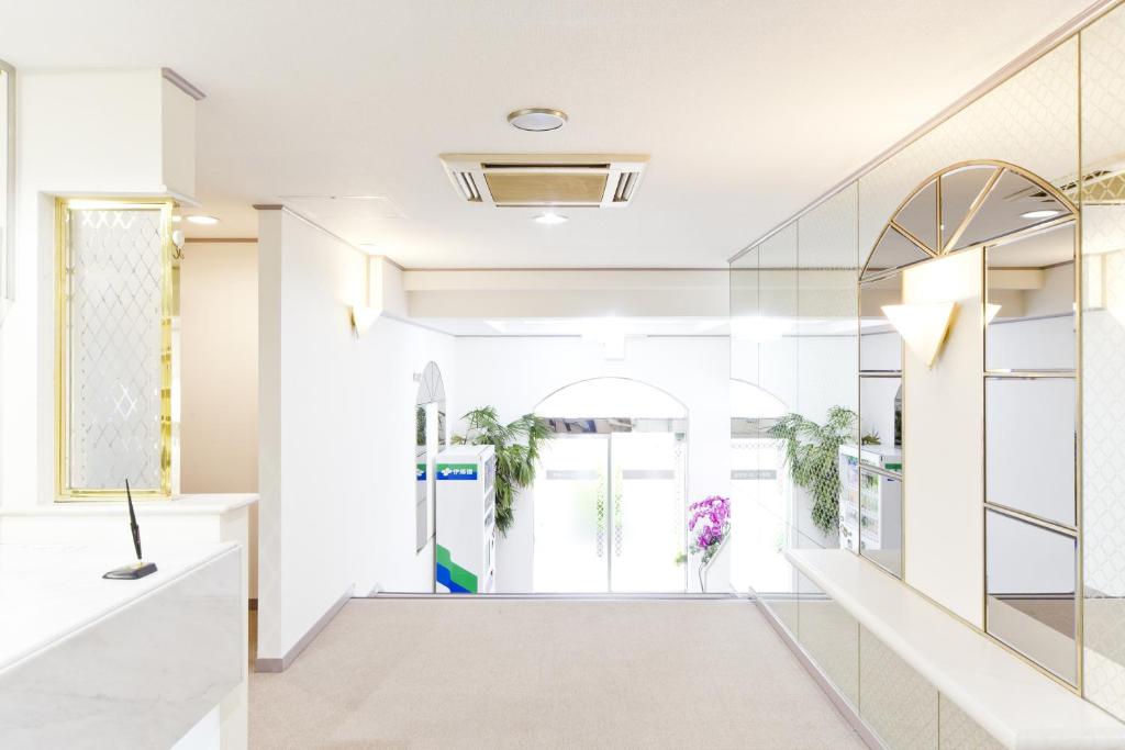Shinjuku East Hotel photo 3