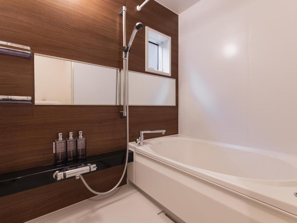 Ambicia Sasebo photo 3