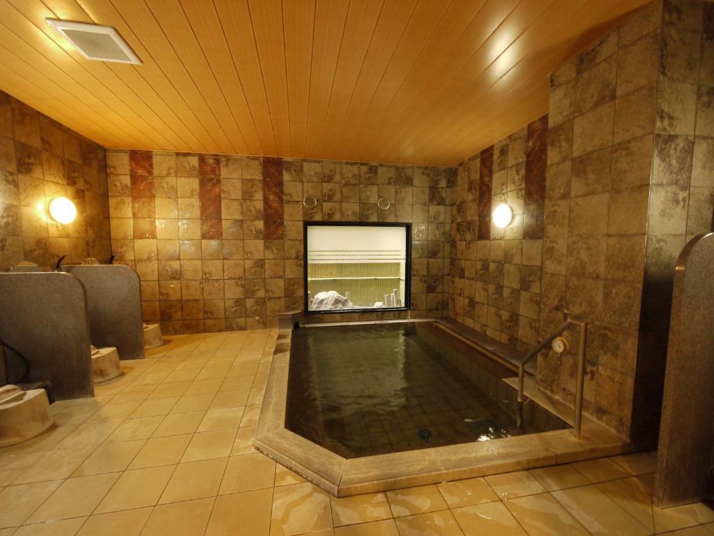 Hotel Route-Inn Nagoya Imaike Ekimae photo 2