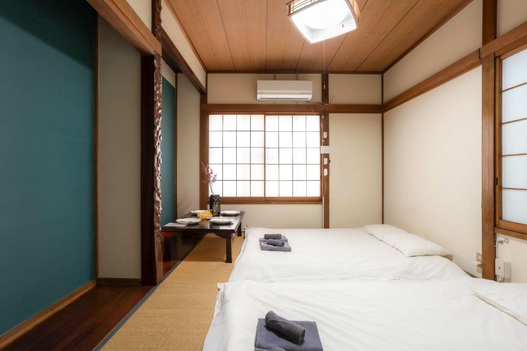 Budget 3-Bedrooms Villa#4mins to Ikebukuro#Hight speed wifi#Near Train Tracks photo 2
