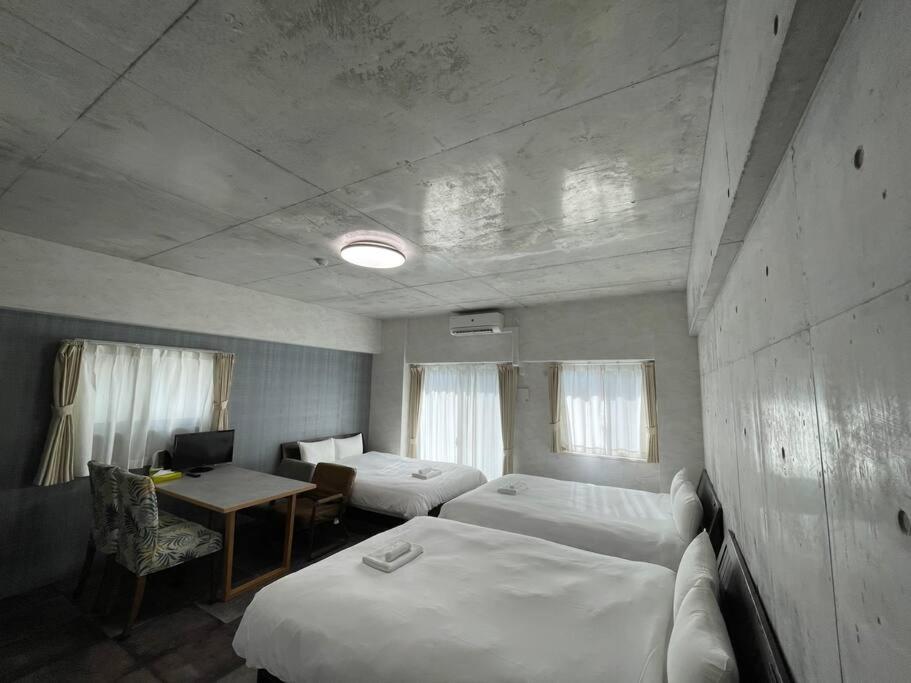 WOLF PACK APARTMENT 31 photo 2