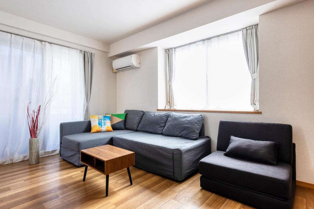 ROMANTIC FLAT IN THE HEART OF SHIBUYA / 7MIN WALK — photo 1
